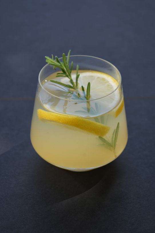 Trinkwasser-Cocktail