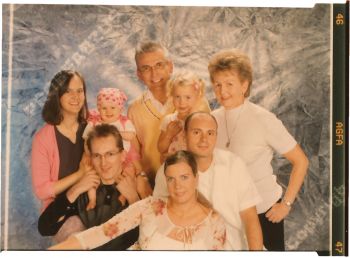 Familienfoto aus Fotostudio