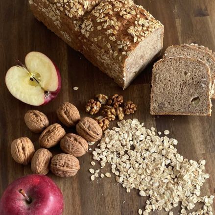 Weihnachtliches Dinkelbrot