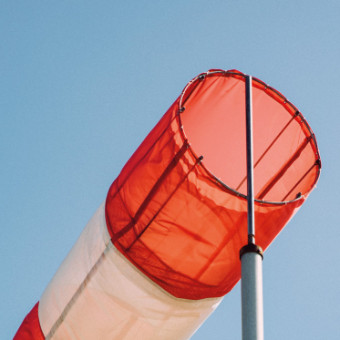 Daher weht der Wind!