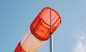 Daher weht der Wind!