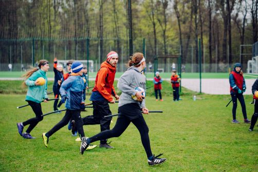 Qidditch-Spieler auf dem Feld