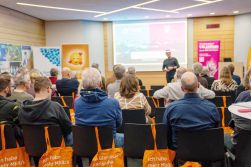 Publikum Infoveranstaltung Glasfaser