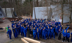 Stadtwerke-Mannschaft engagiert sich für die Freizeitstätte Spielberg