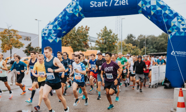 701 Teilnehmende beim Stadtwerke Karlsruhe Volkslauf 2024: Gemeinschaft und Nachhaltigkeit im Fokus