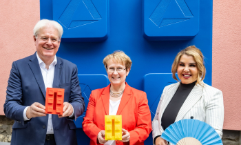 Karlsruhe baut die Energieinfrastruktur von morgen: Auftakt der Kampagne „Zukunftsbaustein“ erfolgreich gestartet