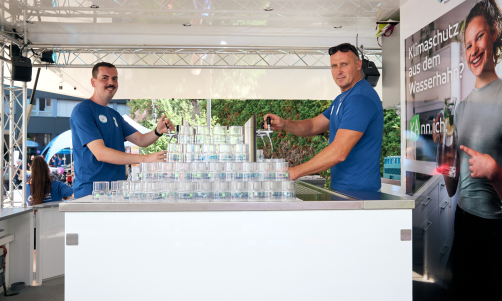 Über 30.000 Liter Trinkwasser für Veranstaltungen in der Region: Stadtwerke-Trinkwassermobil wieder auf Tour! 